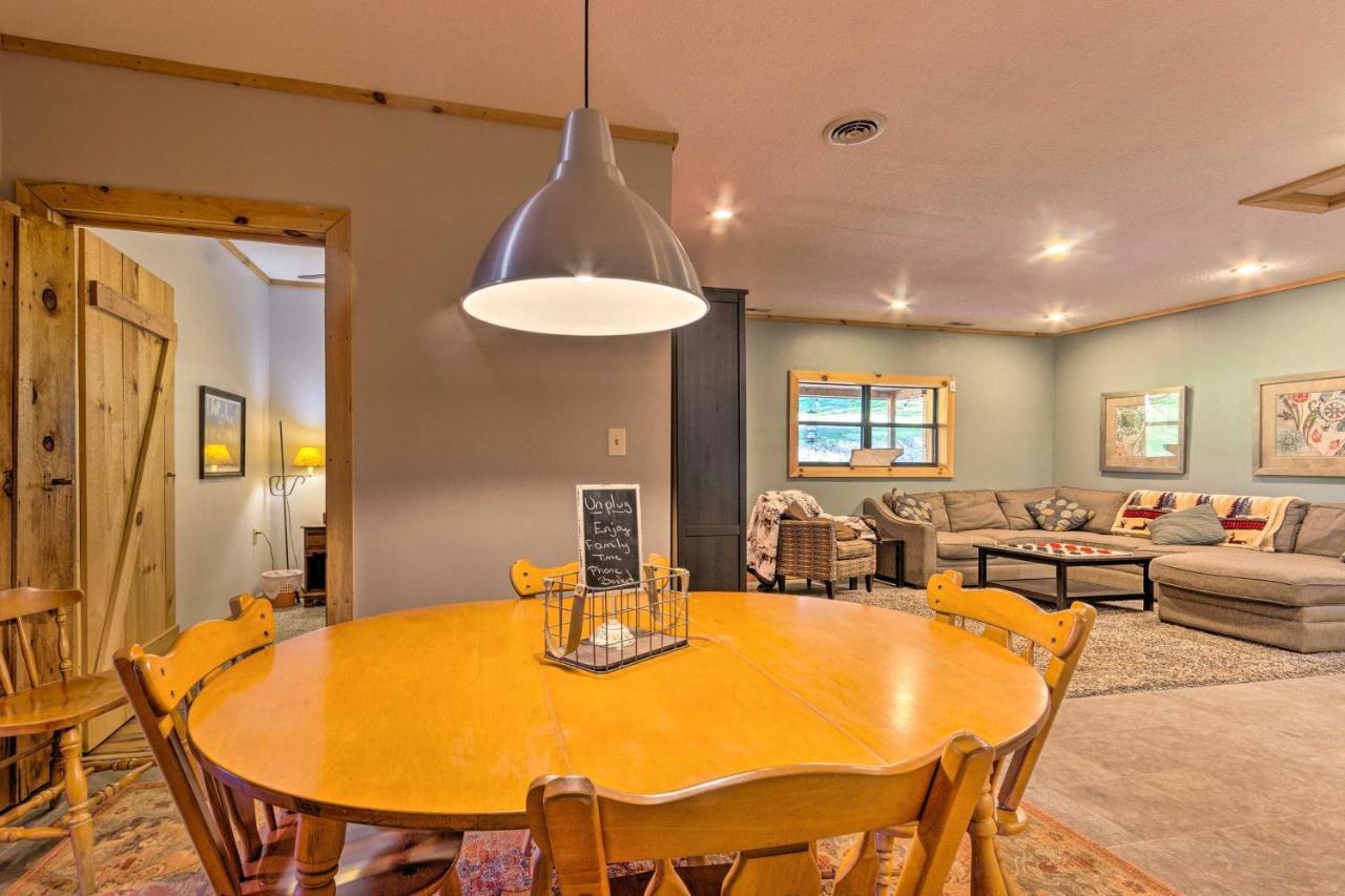 Pet-Friendly Blue Ridge, Cherokee Forest Retreat! Greeneville Eksteriør bilde
