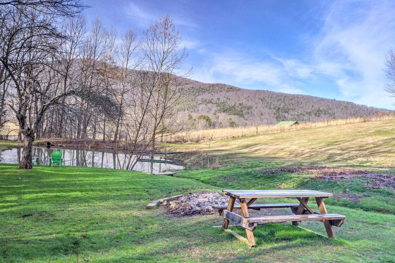 Pet-Friendly Blue Ridge, Cherokee Forest Retreat! Greeneville Eksteriør bilde