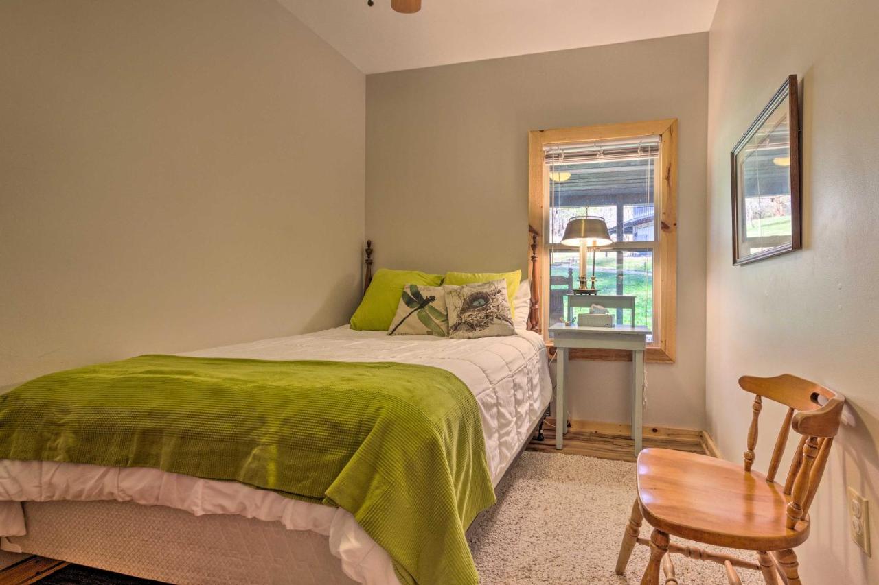 Pet-Friendly Blue Ridge, Cherokee Forest Retreat! Greeneville Eksteriør bilde