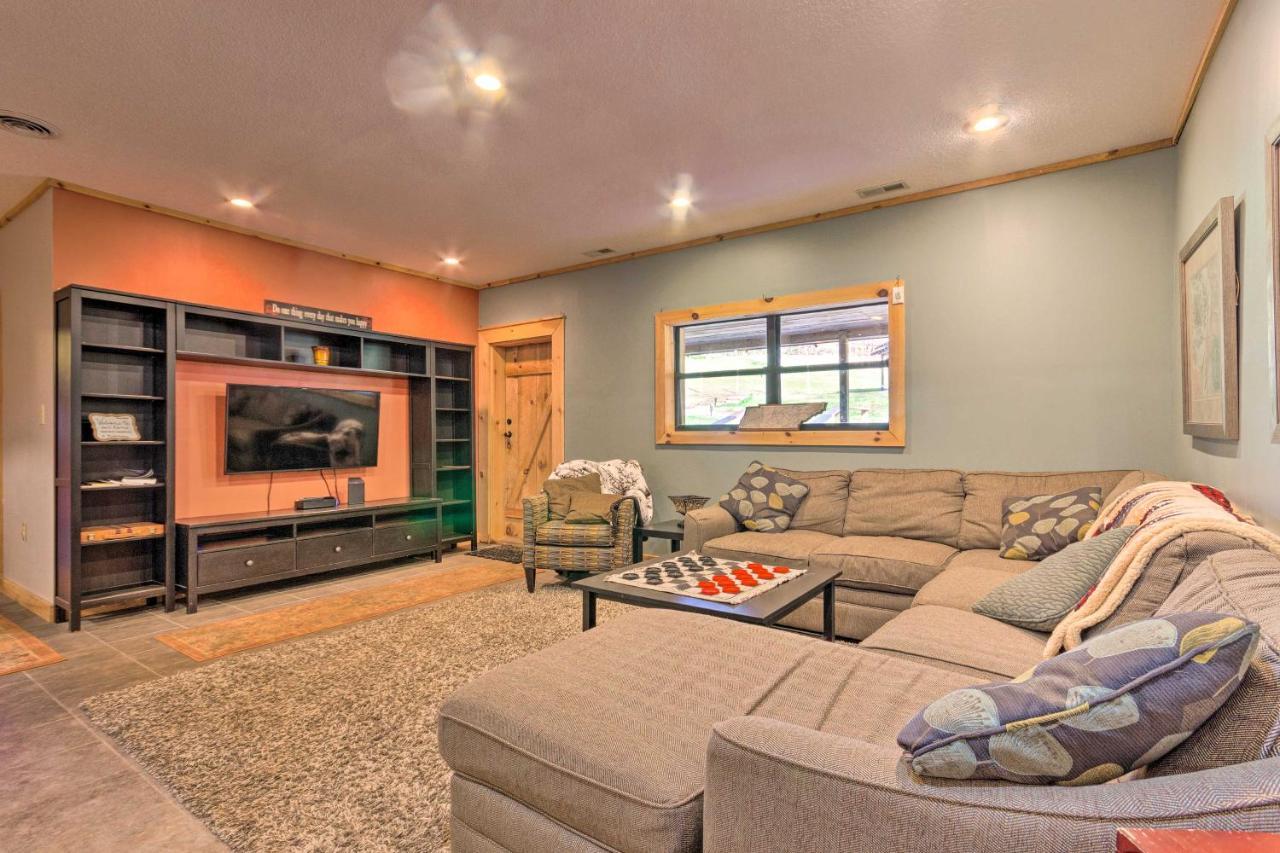 Pet-Friendly Blue Ridge, Cherokee Forest Retreat! Greeneville Eksteriør bilde
